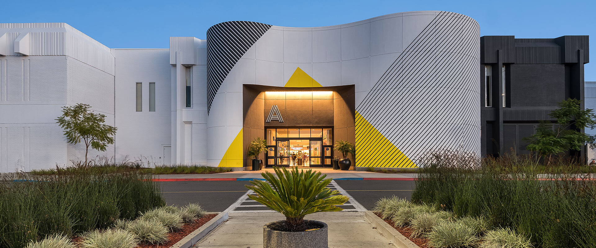 Eastridge Center – Pacific Retail Capital Partners